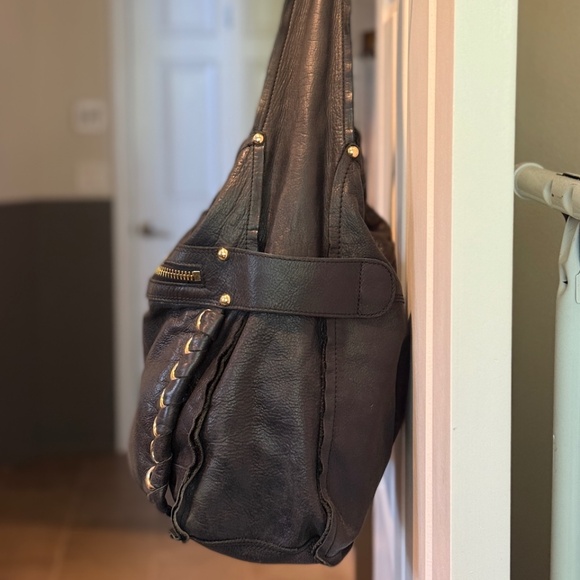 Vince Camuto 'Mica" hobo handbag, black with gold hardware - Picture 4 of 12